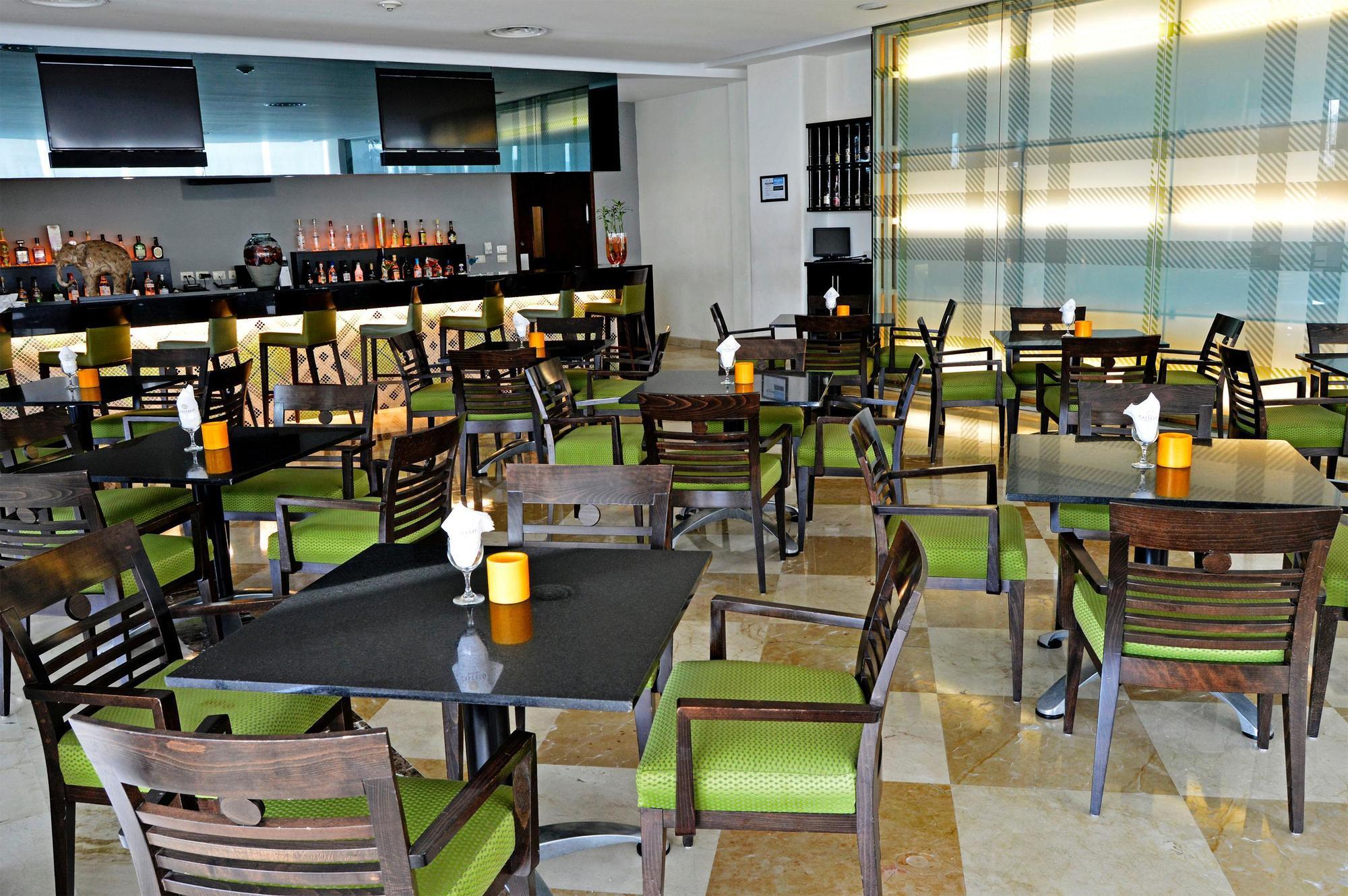 Ramada Plaza By Wyndham Veracruz Boca Del Rio Ngoại thất bức ảnh